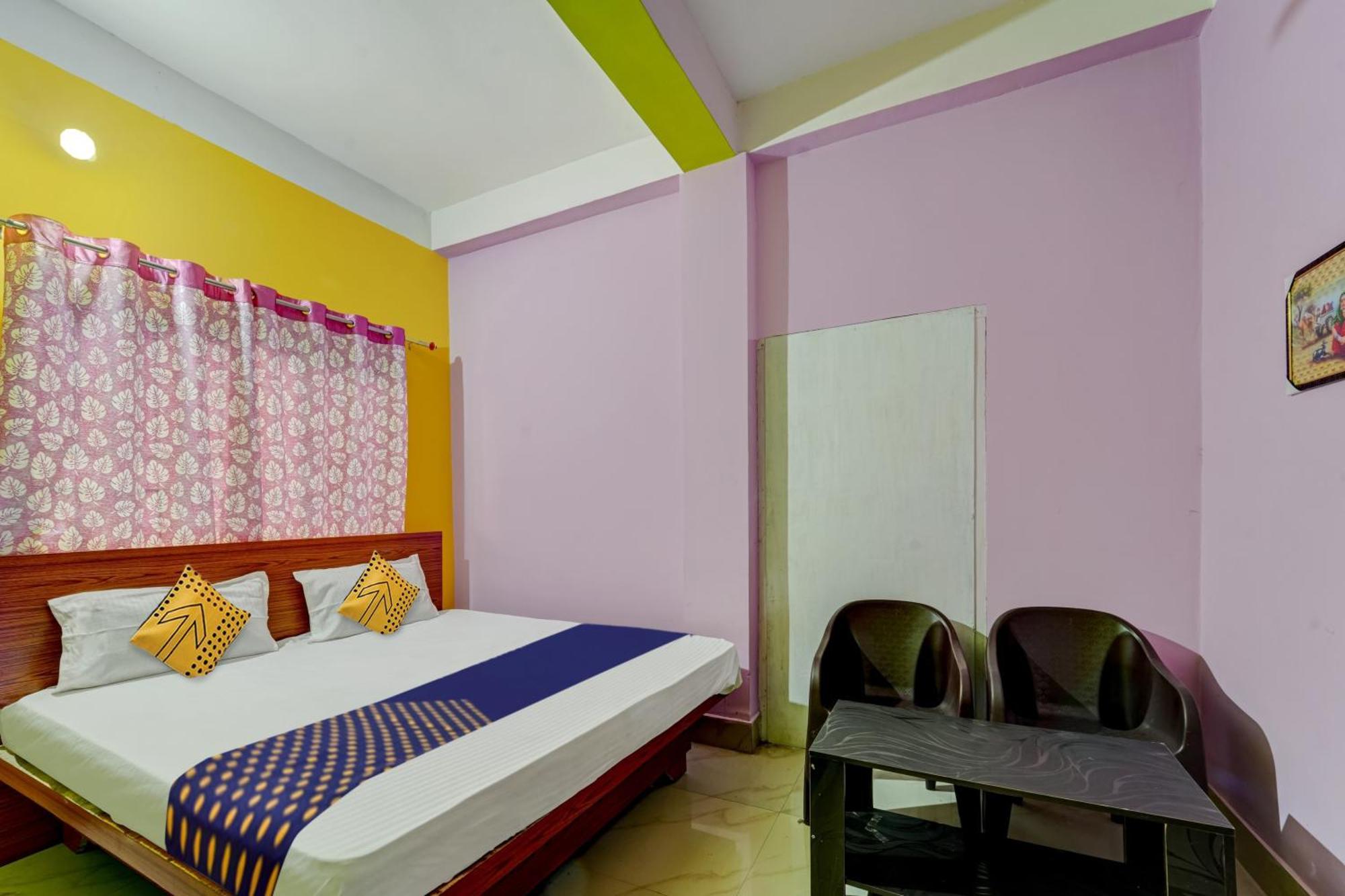 Hotel O Home Trimurti Guest House グワーハーティー エクステリア 写真