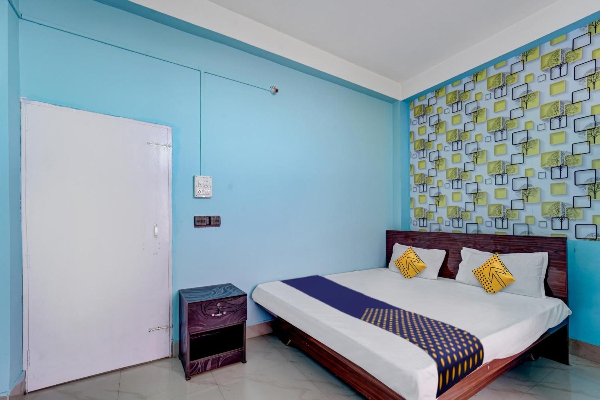 Hotel O Home Trimurti Guest House グワーハーティー エクステリア 写真